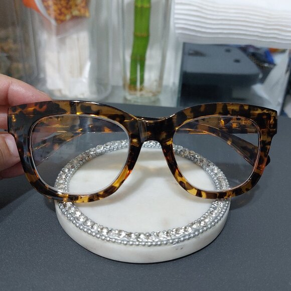 Stylish Translucent Leopard or Tortoise Animal Print Readers Reading Glasses 1.5 - Picture 8 of 16